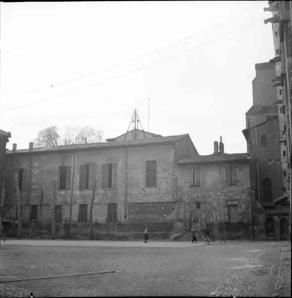 Foto di Ex palazzo arciepiscopale - POP Plateforme Ouverte du Patrimoine / Base Mérimée - © Ministère de la Culture (France), Médiathèque du patrimoine et de la photographie, diffusion RMN-GP