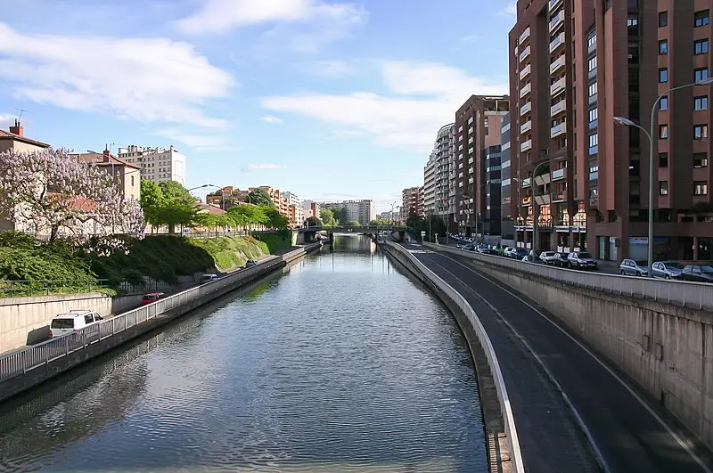 Foto von Set des Saint-Etienne-Hafens - Poudou99 - © Creative Commons (https://creativecommons.org/licenses/by-sa/4.0/deed.fr)