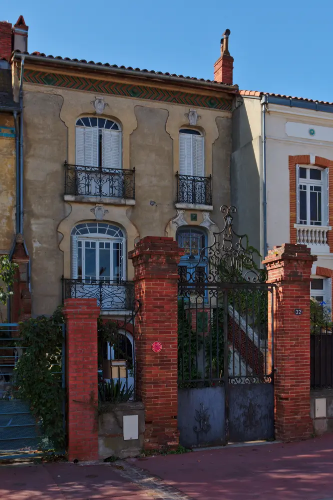 Foto di Edificio - Sous licence Creative Commons (https://creativecommons.org/licenses/by-sa/4.0/deed.fr) - Par MathieuMD - © Creative Commons (https://creativecommons.org/licenses/by-sa/4.0/deed.fr)