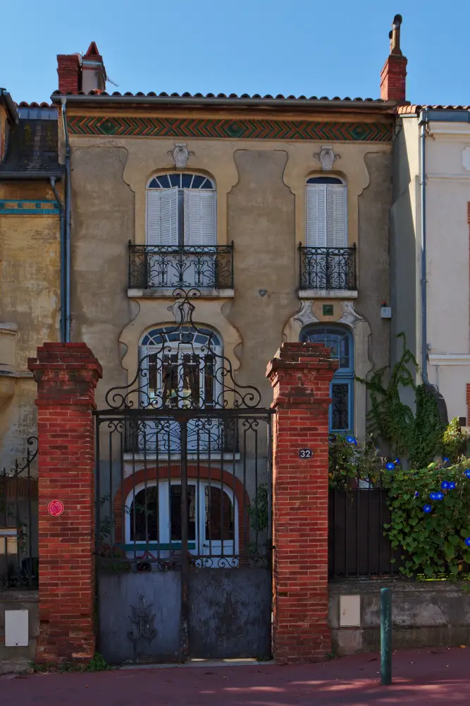 Foto di Edificio - Sous licence Creative Commons (https://creativecommons.org/licenses/by-sa/4.0/deed.fr) - Par MathieuMD - © Creative Commons (https://creativecommons.org/licenses/by-sa/4.0/deed.fr)