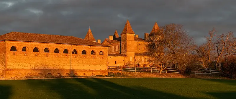 Foto de Castillo - Krzysztof Golik - © Creative Commons (https://creativecommons.org/licenses/by-sa/4.0/deed.fr)