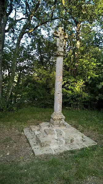Foto de Cementerio de Verduzan Cross - Slideseb - © Creative Commons (https://creativecommons.org/licenses/by-sa/4.0/deed.fr)