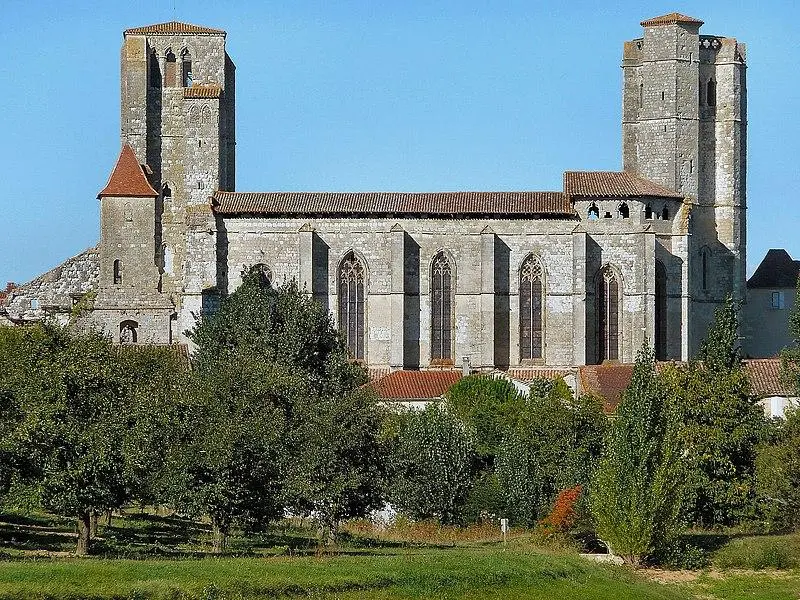 Foto von Kirche und Cloîtres - Oxxo - © Creative Commons (https://creativecommons.org/licenses/by-sa/4.0/deed.fr)