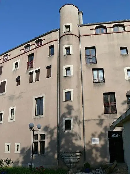 Foto von Gebäude namens Mirepoises - MOSSOT - © Creative Commons (https://creativecommons.org/licenses/by-sa/4.0/deed.fr)