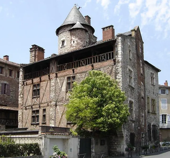 Foto von Haus bekannt als Henri IV - Eric Gaba (Sting - fr:Sting) - © Creative Commons (https://creativecommons.org/licenses/by-sa/4.0/deed.fr)