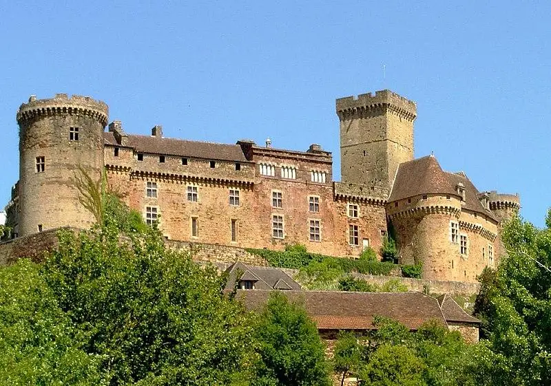 Foto von Château de Castelnau-de-Bretenoux - Original téléversé par Luna04 sur Wikipédia frança - © Creative Commons (https://creativecommons.org/licenses/by-sa/4.0/deed.fr)