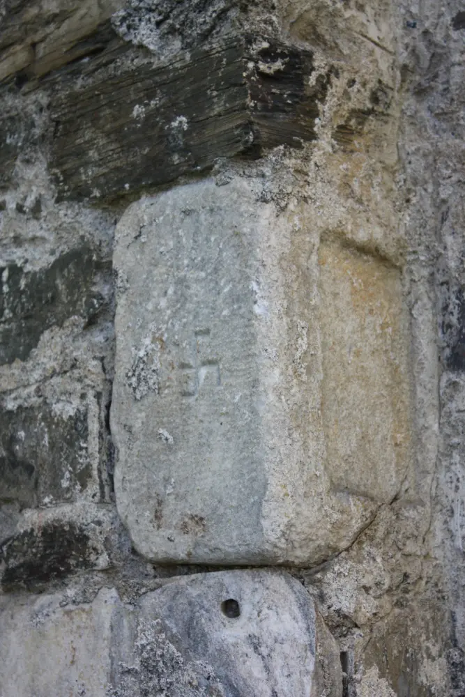 Foto von Saint-Julien-Kapelle - Sous licence Creative Commons (https://creativecommons.org/licenses/by-sa/4.0/deed.fr) - Par Cantepien - © Creative Commons (https://creativecommons.org/licenses/by-sa/4.0/deed.fr)