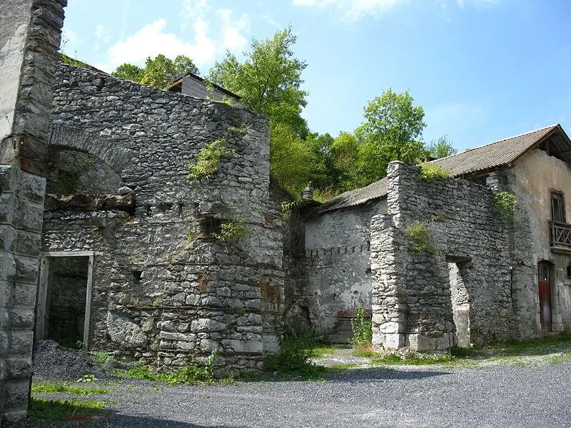 Foto von Alter Kalkofen - Racinaire - © Creative Commons (https://creativecommons.org/licenses/by-sa/4.0/deed.fr)