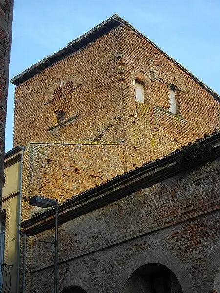 Foto di Set immobiliare chiamato "Torre di Palmata" - PANDA 81 - © Creative Commons (https://creativecommons.org/licenses/by-sa/4.0/deed.fr)