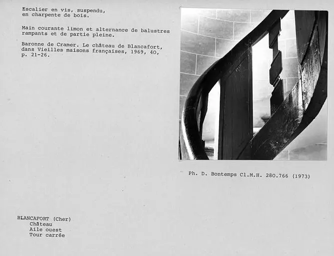 Foto de Castillo - POP Plateforme Ouverte du Patrimoine / Base Mérimée - © Ministère de la Culture (France), Médiathèque du patrimoine et de la photographie, Centre de recherches sur les Monuments historiques (CRMH), diffusion GrandPalaisRmn Photo