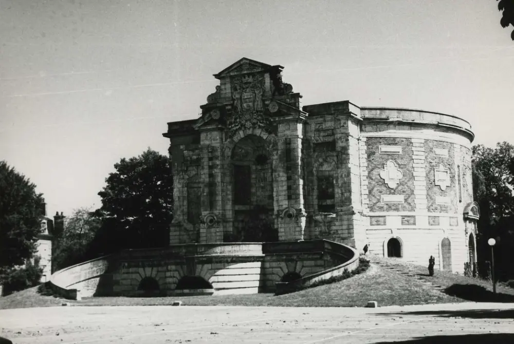Foto von Alter Wasserturm - POP Plateforme Ouverte du Patrimoine / Base Mérimée - © Ministère de la Culture (France), Médiathèque du patrimoine et de la photographie, tous droits réservés