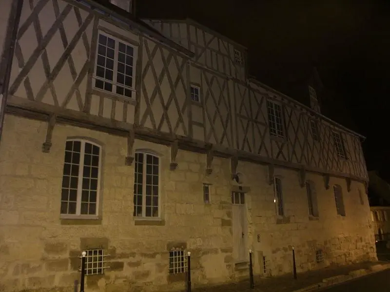 Foto von Haus des 15. Jahrhunderts - Amaury Bouchet - © Creative Commons (https://creativecommons.org/licenses/by-sa/4.0/deed.fr)