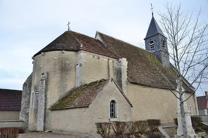 Foto von Saint-Pierre Kirche - Julien Descloux - © Creative Commons (https://creativecommons.org/licenses/by-sa/4.0/deed.fr)