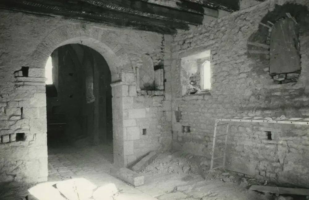 Foto von Saint-Ausin-Kirche (Old Saint-Vasin Church) - POP Plateforme Ouverte du Patrimoine / Base Mérimée - © Ministère de la Culture (France), Médiathèque du patrimoine et de la photographie, tous droits réservés