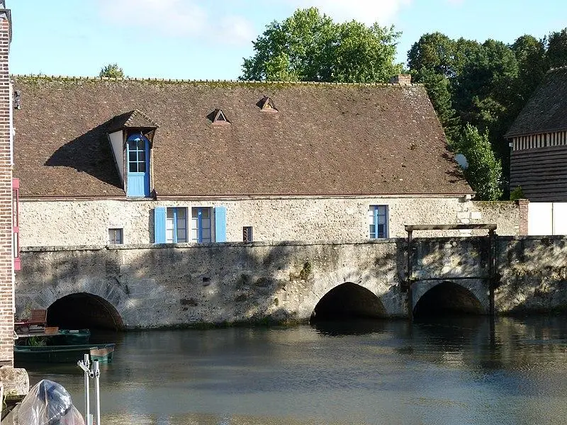 Foto de Moulin Saint-Père - Olvr - © Creative Commons (https://creativecommons.org/licenses/by-sa/4.0/deed.fr)