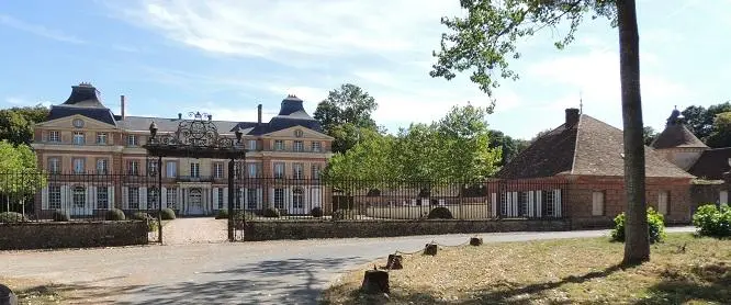 Foto de Castillo de hallière - Grefeuille - © Creative Commons (https://creativecommons.org/licenses/by-sa/4.0/deed.fr)
