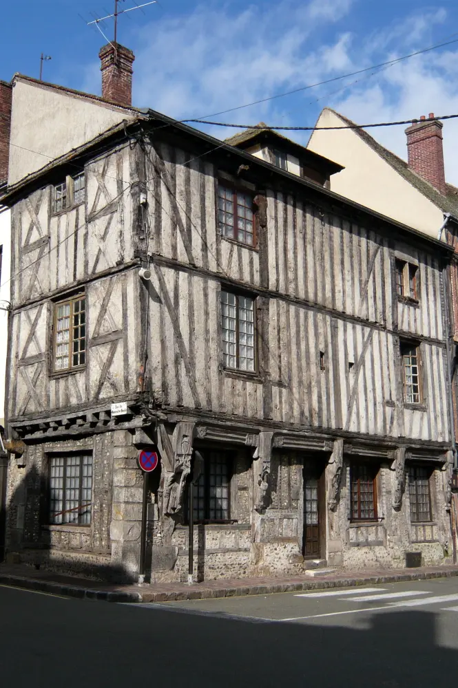 Foto de Edificio - Sous licence Creative Commons (https://creativecommons.org/licenses/by-sa/4.0/deed.fr) - Par Le Passant - © Creative Commons (https://creativecommons.org/licenses/by-sa/4.0/deed.fr)
