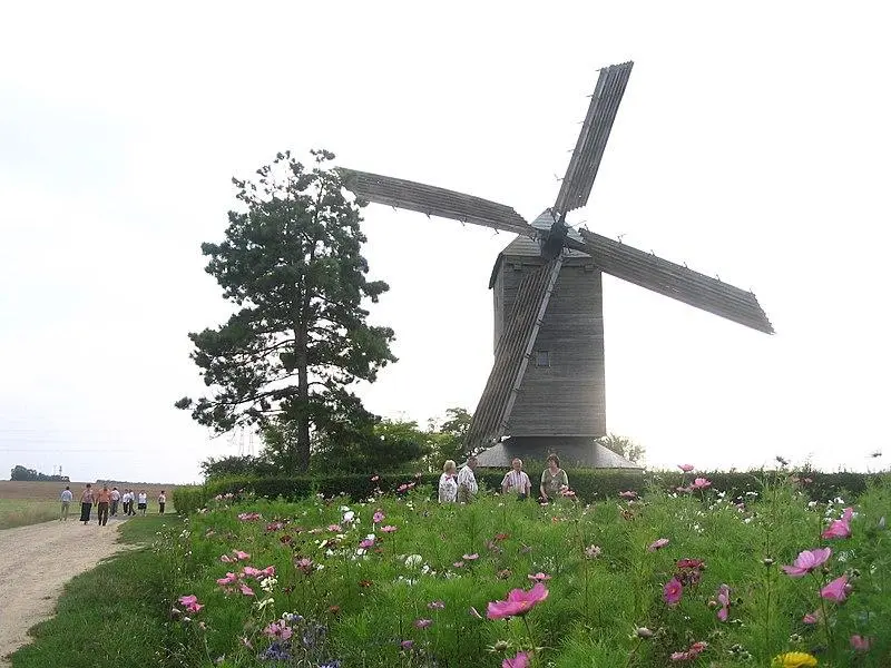 Foto von Windmühle - Franck BOIZARD - © Creative Commons (https://creativecommons.org/licenses/by-sa/4.0/deed.fr)