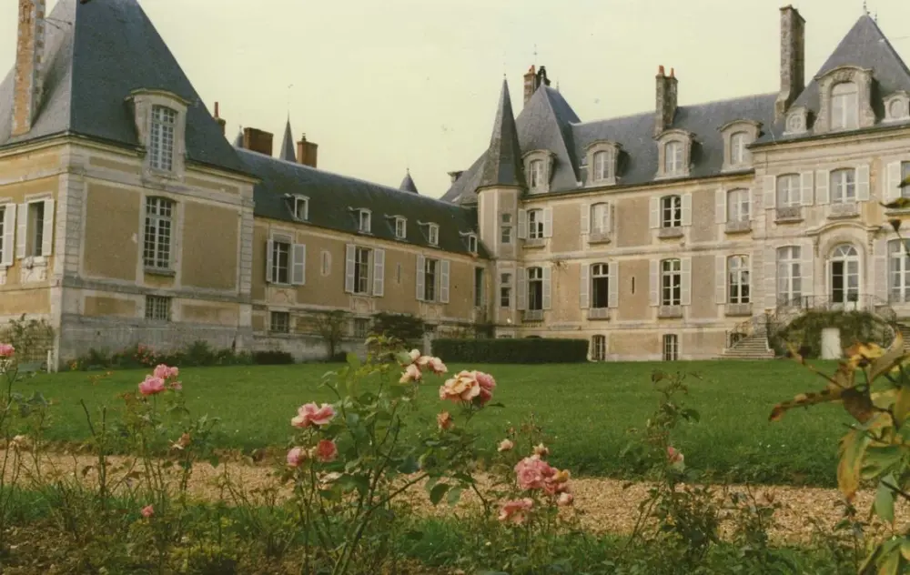 Foto de Castillo de Molean - POP Plateforme Ouverte du Patrimoine / Base Mérimée - © Ministère de la Culture (France), Médiathèque du patrimoine et de la photographie, tous droits réservés