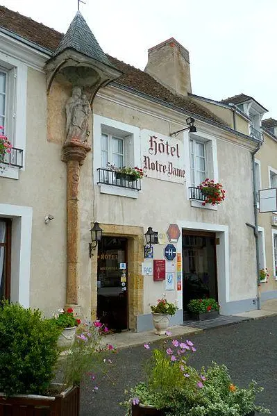 Foto von Auberge von Notre-Dame - Piclgran - © Creative Commons (https://creativecommons.org/licenses/by-sa/4.0/deed.fr)
