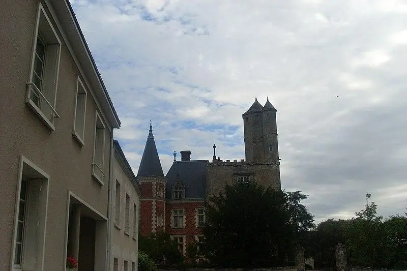 Picture of Beaumont Castle - Joecoolandcharlie - © Creative Commons (https://creativecommons.org/licenses/by-sa/4.0/deed.fr)