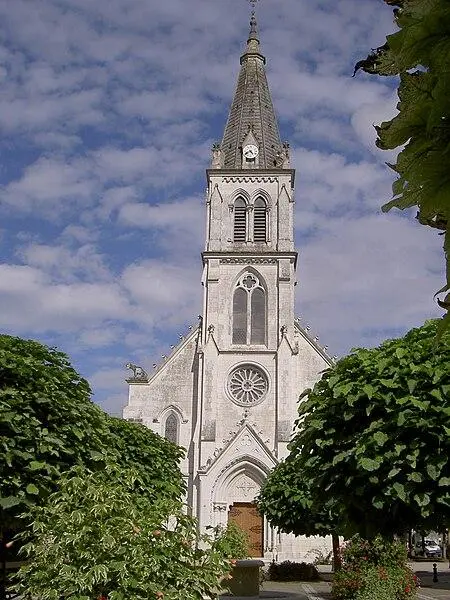 Picture of Saint-Martin parish church - Nataters - © Creative Commons (https://creativecommons.org/licenses/by-sa/4.0/deed.fr)