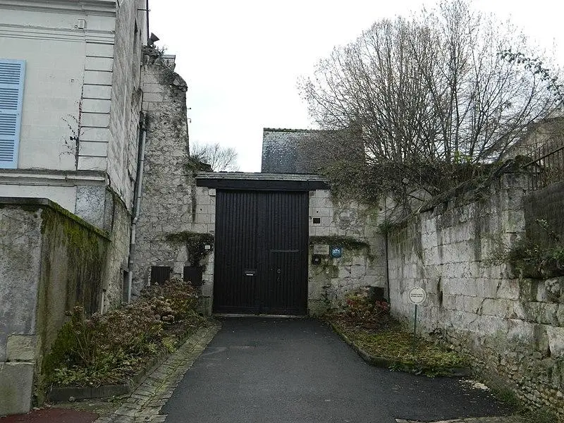 Picture of Former Saint-Ours priory - ManuD - © Creative Commons (https://creativecommons.org/licenses/by-sa/4.0/deed.fr)