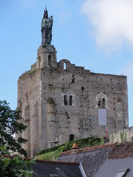 Foto von Montbazon Castral Site - Havang(nl) - © Creative Commons (https://creativecommons.org/licenses/by-sa/4.0/deed.fr)