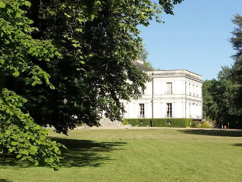 Foto de Castillo de Brêche - Joël Thibault - © Creative Commons (https://creativecommons.org/licenses/by-sa/4.0/deed.fr)