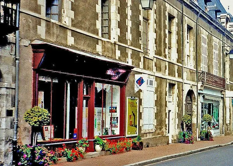 Picture of Home - JC Allin - © Creative Commons (https://creativecommons.org/licenses/by-sa/4.0/deed.fr)