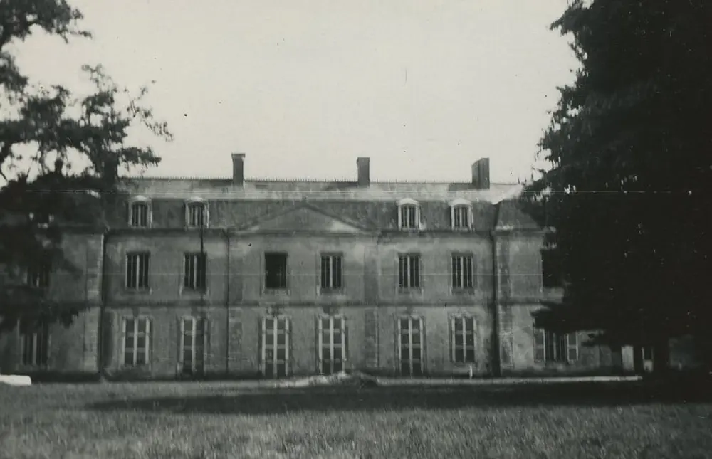 Picture of Castle - POP Plateforme Ouverte du Patrimoine / Base Mérimée - © Ministère de la Culture (France), Médiathèque du patrimoine et de la photographie, tous droits réservés