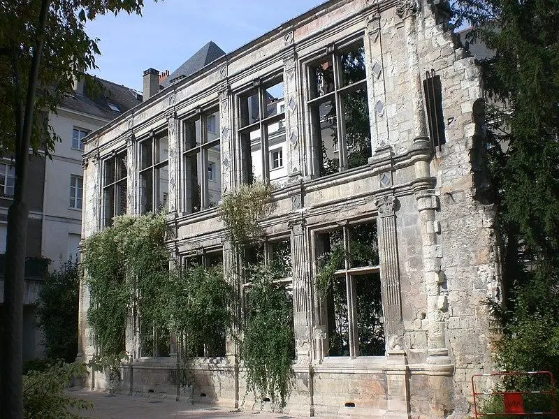 Foto de Beaune-Semblançançay Hotel - Parsifall - © Creative Commons (https://creativecommons.org/licenses/by-sa/4.0/deed.fr)