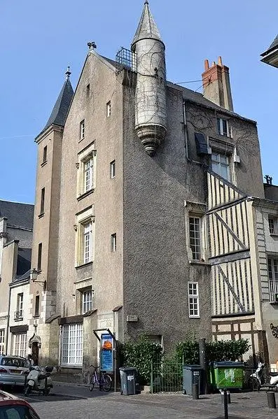 Picture of Hotel dit de Jean Briçonnet - Pline - © Creative Commons (https://creativecommons.org/licenses/by-sa/4.0/deed.fr)