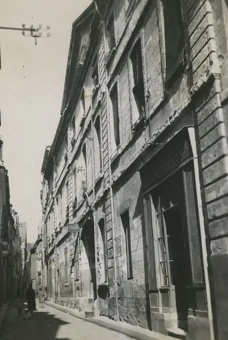 Picture of Former currency hotel - POP Plateforme Ouverte du Patrimoine / Base Mérimée - © Ministère de la Culture (France), Médiathèque du patrimoine et de la photographie, tous droits réservés