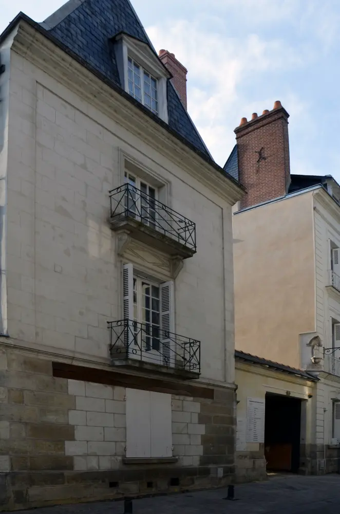 Picture of Hotel - Sous licence Creative Commons (https://creativecommons.org/licenses/by-sa/4.0/deed.fr) - Par Pline - © Creative Commons (https://creativecommons.org/licenses/by-sa/4.0/deed.fr)