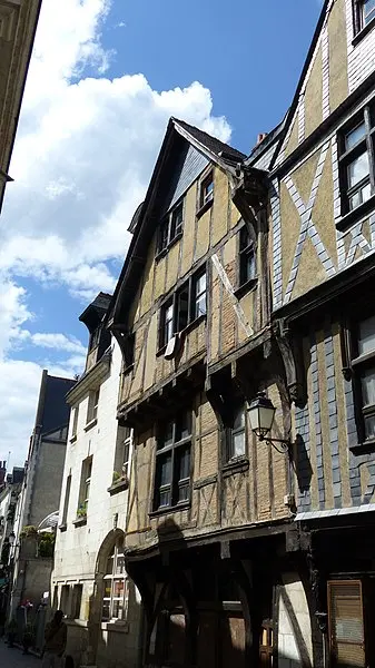 Picture of Building - BUFO88 - © Creative Commons (https://creativecommons.org/licenses/by-sa/4.0/deed.fr)