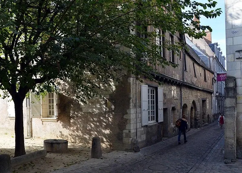 Picture of Former canonial house of Saint-Pierre-le-Puellier - Pline - © Creative Commons (https://creativecommons.org/licenses/by-sa/4.0/deed.fr)