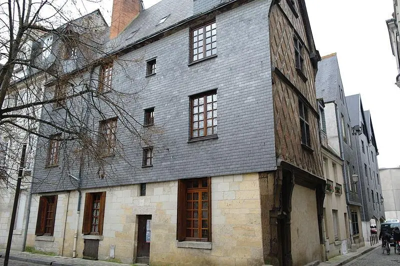 Picture of 15th century house - Serge Martin - © Creative Commons (https://creativecommons.org/licenses/by-sa/4.0/deed.fr)