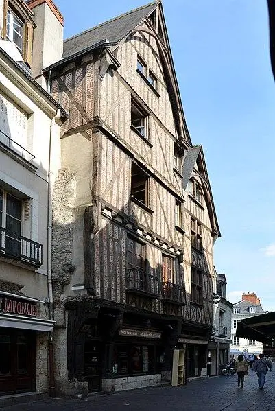 Foto de Hogar - Pline - © Creative Commons (https://creativecommons.org/licenses/by-sa/4.0/deed.fr)