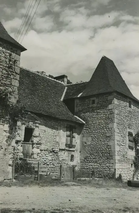 Picture of Granges Manor - POP Plateforme Ouverte du Patrimoine / Base Mérimée - © Ministère de la Culture (France), Médiathèque du patrimoine et de la photographie, tous droits réservés