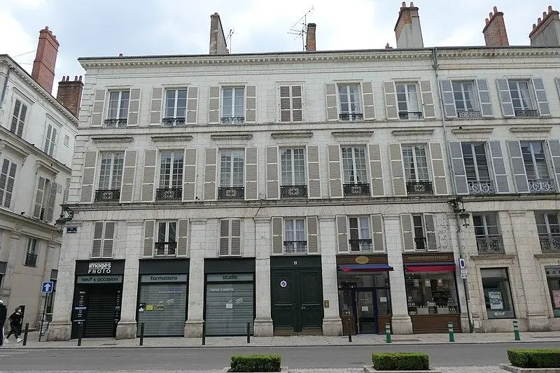Foto de Edificio - Fab5669 - © Creative Commons (https://creativecommons.org/licenses/by-sa/4.0/deed.fr)