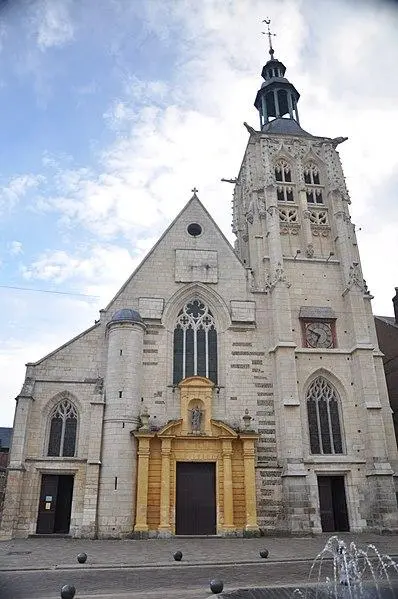 Foto von Sainte-Croix Church - Sbgt - © Creative Commons (https://creativecommons.org/licenses/by-sa/4.0/deed.fr)