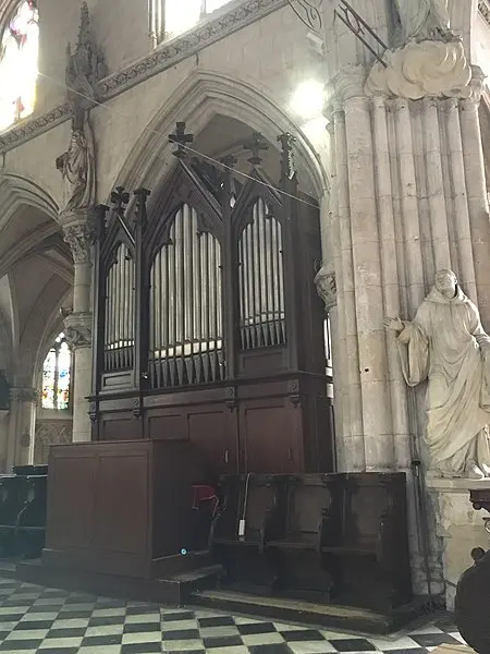 Foto di Chiesa di Sainte-Croix - Marc Baronnet - © Creative Commons (https://creativecommons.org/licenses/by-sa/4.0/deed.fr)