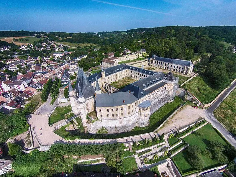 Foto von Château de Gaillon (auch in der Gemeinde Aubevoye) - Olivier Cambus - © Creative Commons (https://creativecommons.org/licenses/by-sa/4.0/deed.fr)