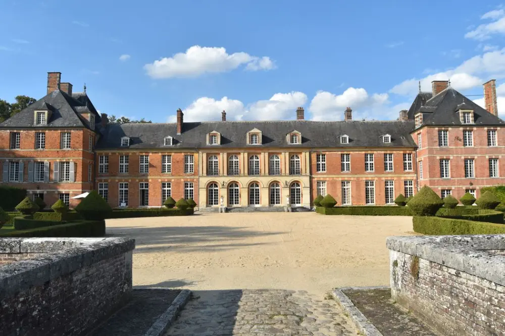 Foto di Castello - POP Plateforme Ouverte du Patrimoine / Base Mérimée - © Ministère de la Culture (France), Médiathèque du patrimoine et de la photographie, diffusion RMN-GP