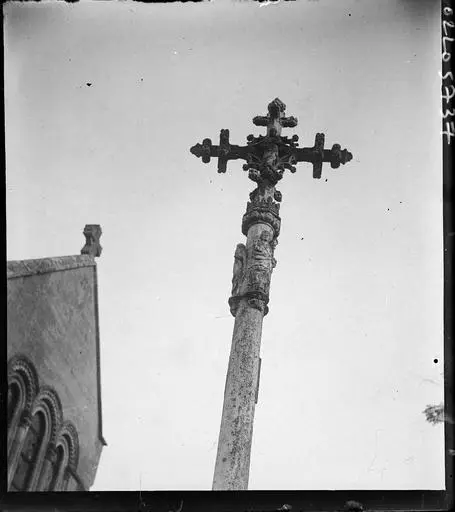 Foto von Kreuzen - POP Plateforme Ouverte du Patrimoine / Base Mérimée - © Ministère de la Culture (France), Médiathèque du patrimoine et de la photographie, diffusion RMN-GP