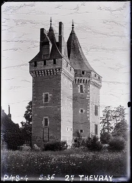Picture of Round - Maillard, Marcel (1899-1977). Photographe. Ancien - © Creative Commons (https://creativecommons.org/licenses/by-sa/4.0/deed.fr)