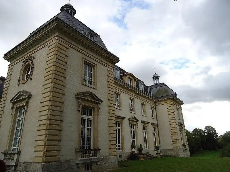 Foto di Château du Buisson-de-Mai - Gregofhuest - © Creative Commons (https://creativecommons.org/licenses/by-sa/4.0/deed.fr)