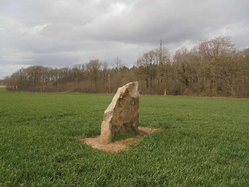 Foto di Croc Menhir - Camille56 - © Creative Commons (https://creativecommons.org/licenses/by-sa/4.0/deed.fr)