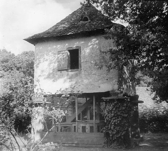 Picture of Bac Castle - POP Plateforme Ouverte du Patrimoine / Base Mérimée - © Ministère de la Culture (France), Médiathèque du patrimoine et de la photographie, diffusion RMN-GP